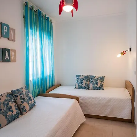 A Casinha Da アパート *